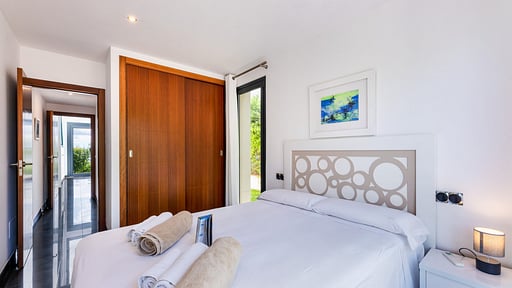 Villa Aqua Dormitorio 4