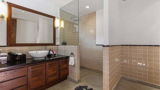 Villa Aqua Vista Bedroom 5