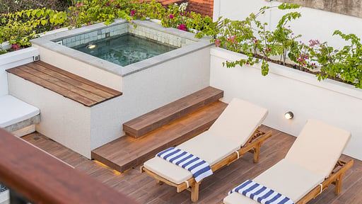Villa Aquamarine Jacuzzi
