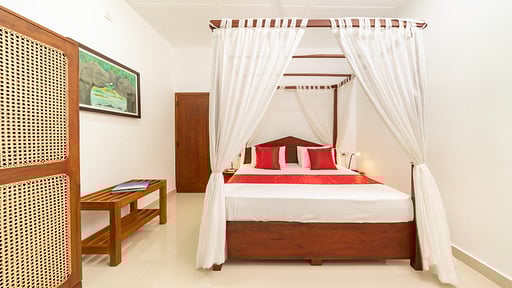 Villa Araliya Спальня 2