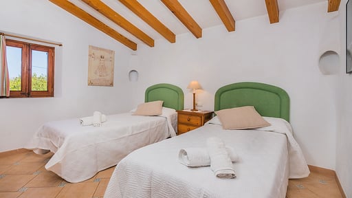 Pericas Almadrava Dormitorio 1