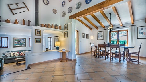 Pericas Almadrava Salón