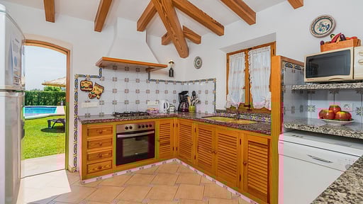 Pericas Almadrava Cocina