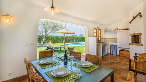 Pericas Almadrava Zona de comedor 2