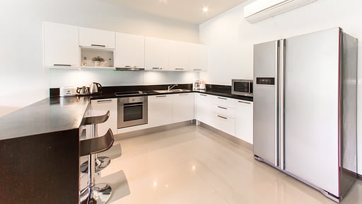 Villa Aramoana Kitchen