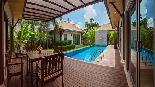 Villa Arataki Swimming pool