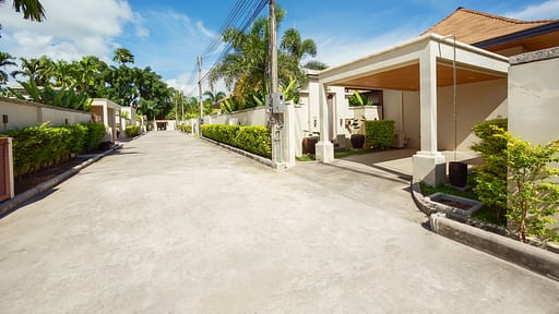 Villa Arataki Surroundings