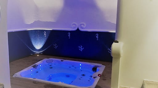 Villa Ariadne Jacuzzi