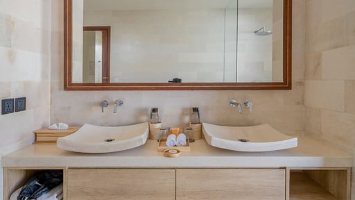 Villa Arjuna Saba Спальня 1