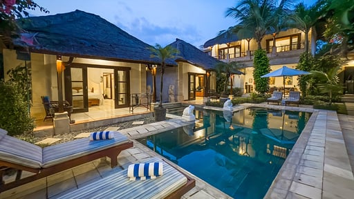 Villa Arjuna Swimming pool