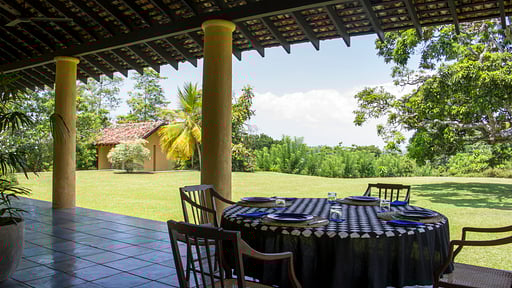 Villa Armitage Hill Dining area