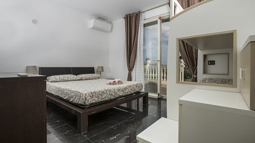 Villa Armonia Schlafzimmer 1