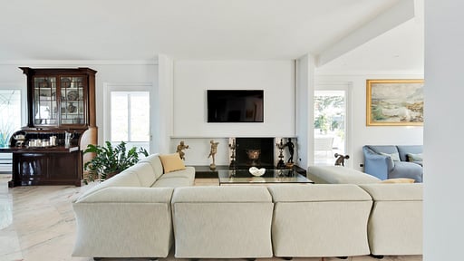 Villa Arpino Living room 1