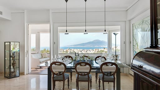 Villa Arpino Dining area 2