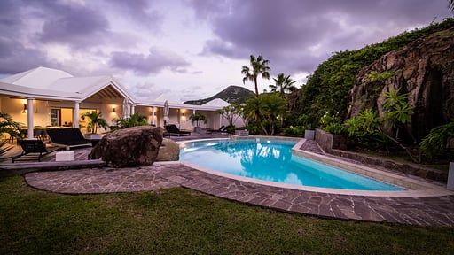 Villa Arrow Marine Zwembad