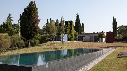 Villa Art Hangar Swimming pool