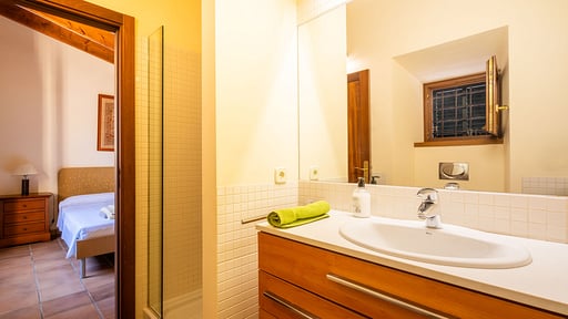 Villa Arta 2 Bedroom 4