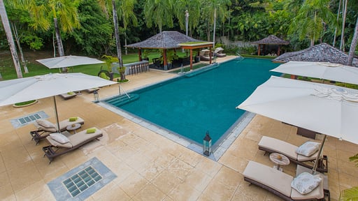 Villa Arteed Swimming pool