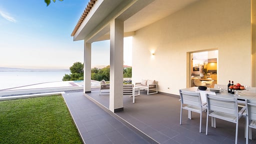 Villa Artemare Terrace/Veranda