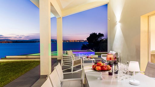 Villa Artemare Terrace/Veranda