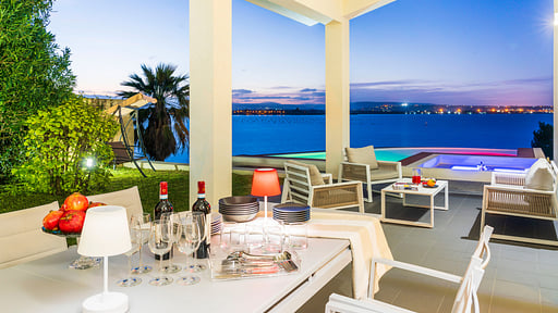 Villa Artemare Terrace/Veranda