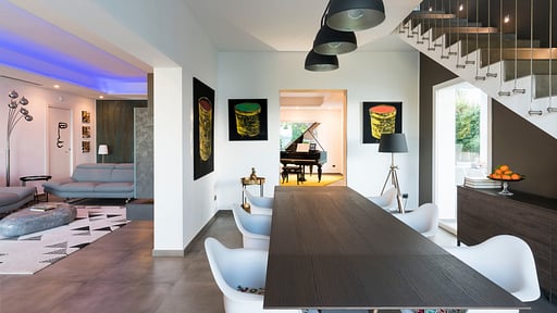 Villa Artemare Dining area