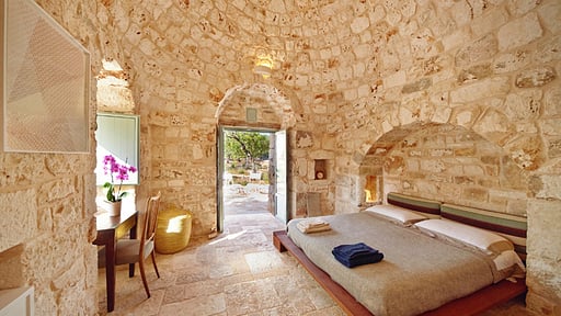 Villa Artistica Bedroom 1