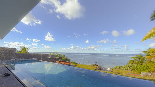 Villa Arty Schwimmbad 1