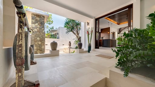 Villa Arza Others