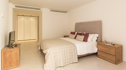 Villa Asombro Bedroom 8