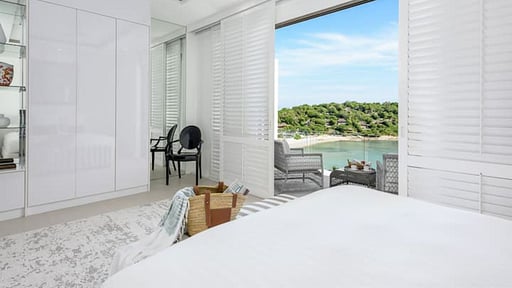 Villa Astra Bedroom 1