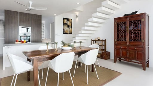 Villa Astra Dining area