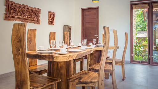 Villa Atap Padi Dining area
