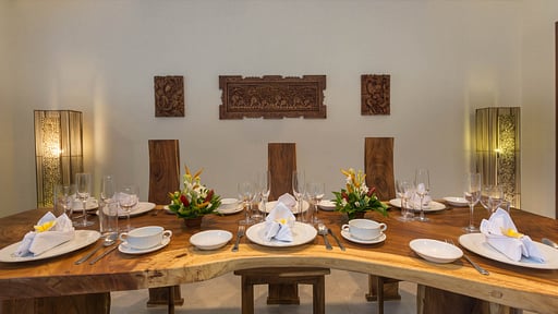 Villa Atap Padi Dining area
