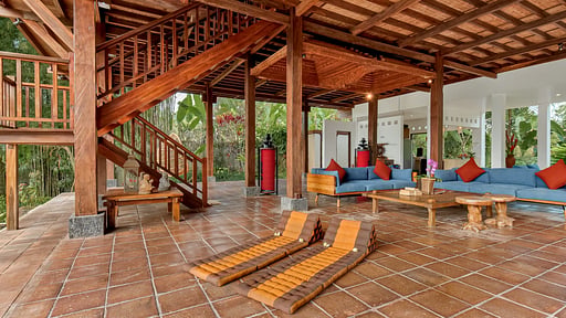 Villa Atas Awan Living room