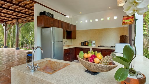 Villa Atas Awan Kitchen