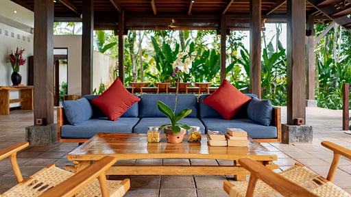 Villa Atas Awan Living room