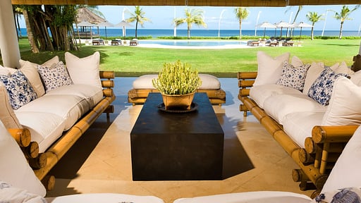 Villa Atas Ombak Living room
