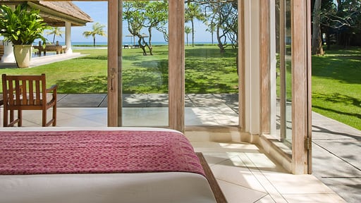 Villa Atas Ombak Bedroom 2
