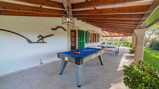 Villa Auba Billiard