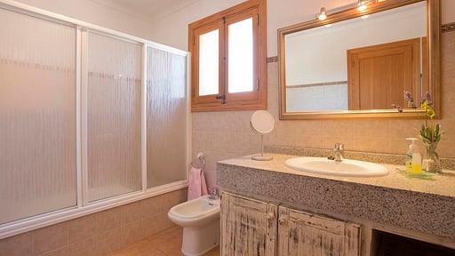 Villa Aubellons Bedroom 1