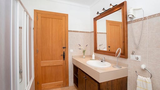 Villa Aubellons Bedroom 2