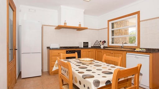 Villa Aubellons Kitchen