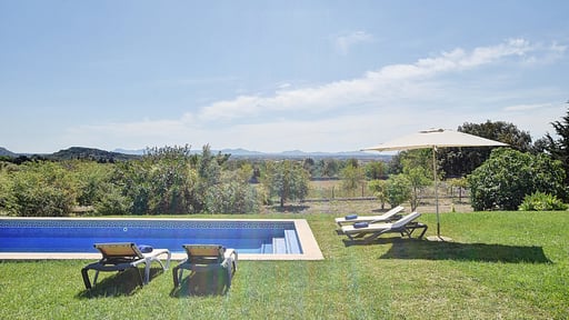 Villa Aubons Бассейн