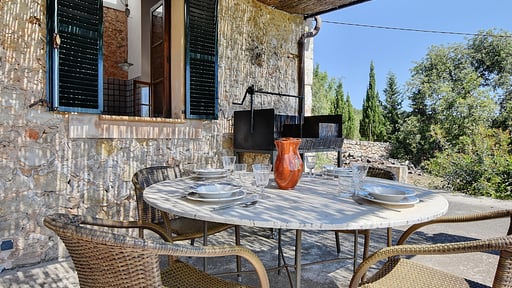 Villa Aubons Обеденная зона