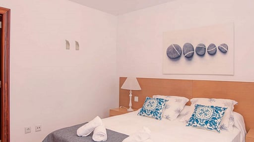 VILLA AUCANADA Bedroom 1