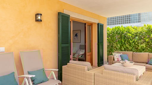 VILLA AUCANADA Terrace/Veranda