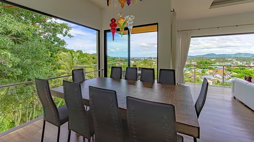 Villa Aurora Обеденная зона