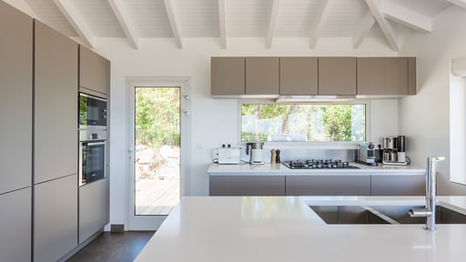 Villa Avalon Kitchen