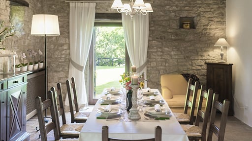 Villa Avigna Eethoek